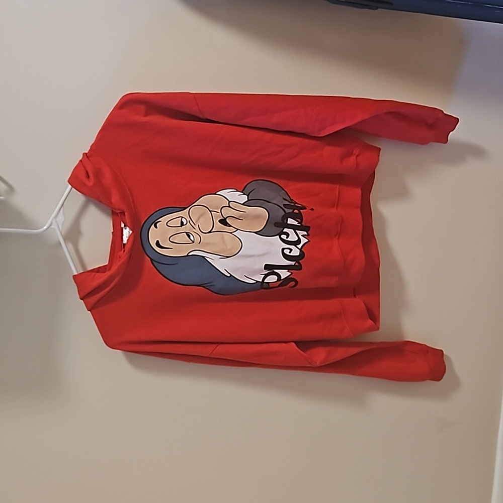 DISNEY sweatshirt snow white and the 7 dwarfs SLEEPY